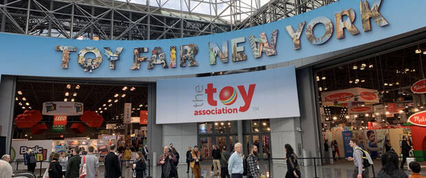 Der Auftakt des World of Toys Pavilion auf der Toy Fair New York war für Besucher:innen und Aussteller:innen ein Erfolg. (Bild: Spielwarenmesse eG)