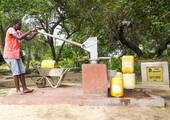 Hier werden Brunnen in Kenia gebaut – mit einer großen Spende der Kölner Lifestyle-Marke Butlers. (Bild: Butlers)