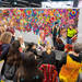 Kunst trifft Business: Buntes Treiben bei der Premiere des 1. Internationalen Yarnbombing Festivals in der Woolinale Lounge in Halle 11.3 (Bild: Koelnmesse)