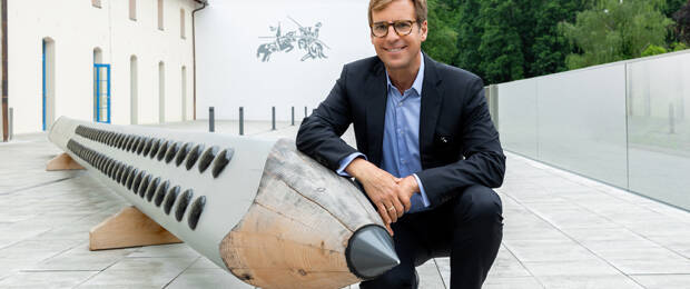 Stefan Leitz, Vorstandsvorsitzender Faber-Castell AG, freut sich über die Platzierung in den Top 100 der wichtigsten Mittelständler. Foto: Faber-Castell